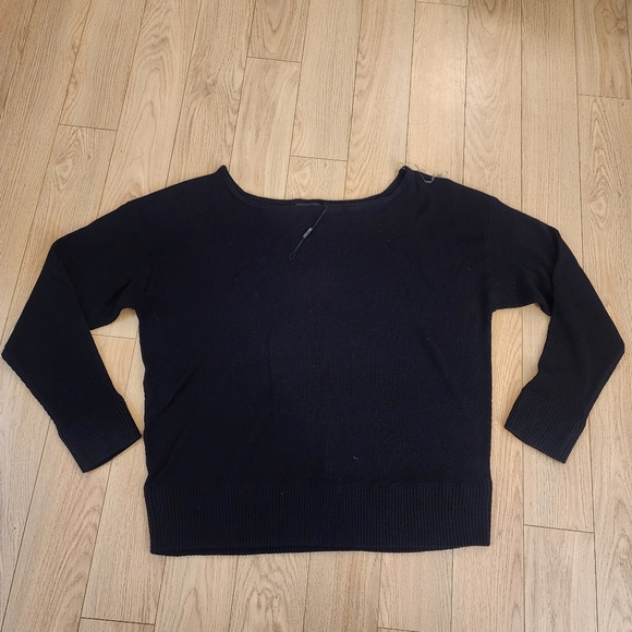 PrettyLittleThing Plus Sweater - Picture 2 of 11